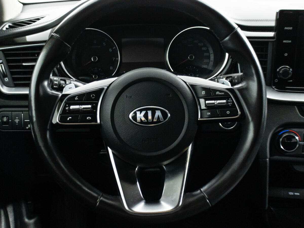 Купить Kia Ceed с пробегом. Фото: #20