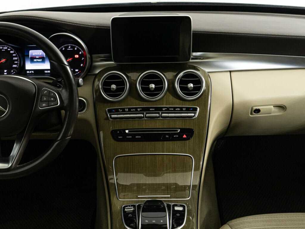 Купить Mercedes-Benz C-Класс с пробегом. Фото: #13