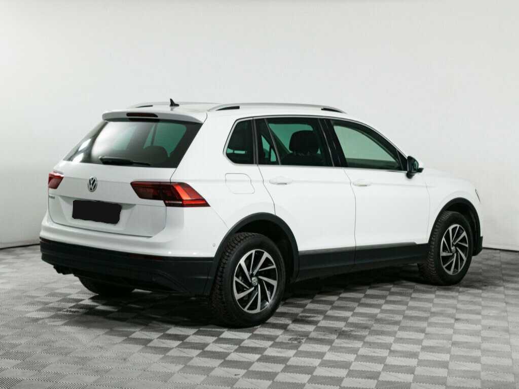 Купить Volkswagen Tiguan с пробегом. Фото: #3