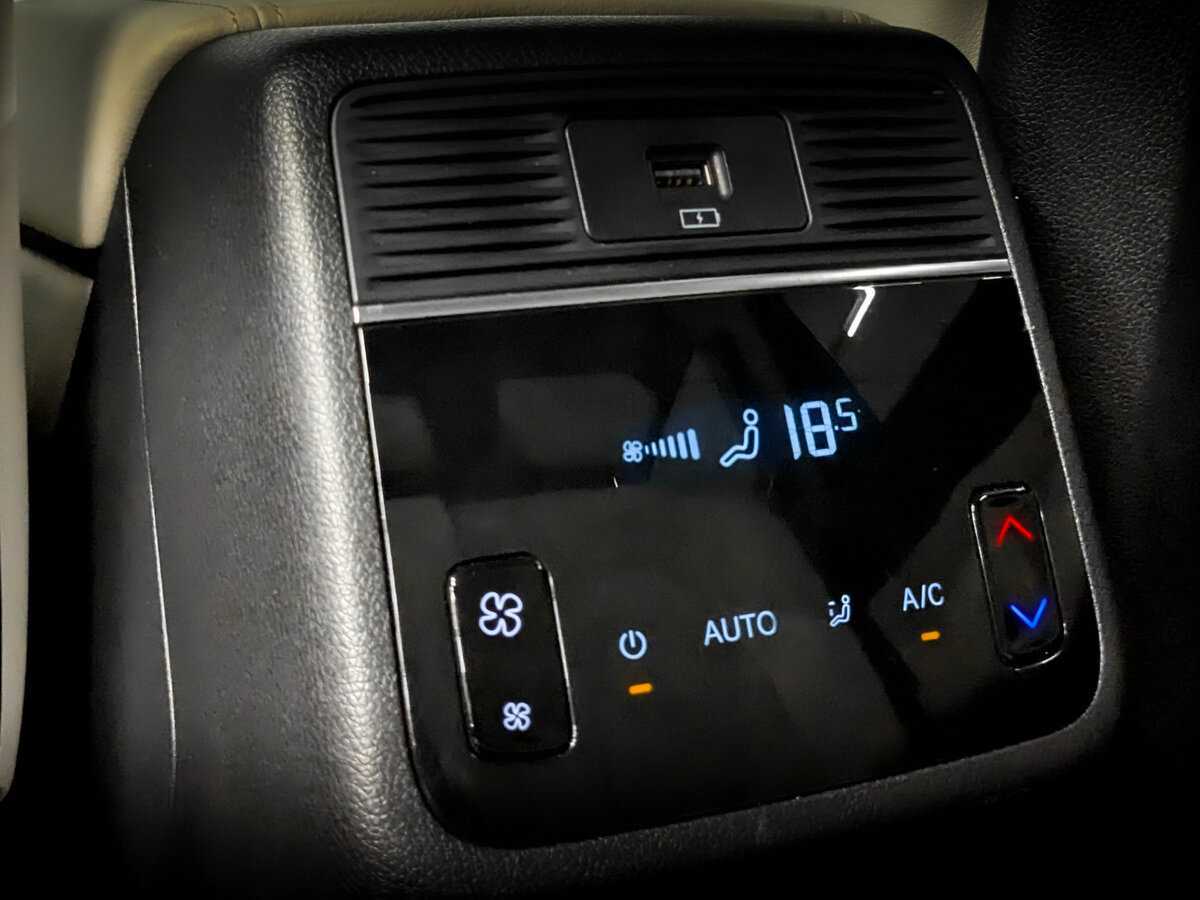 Купить EXEED VX с пробегом. Фото: #27