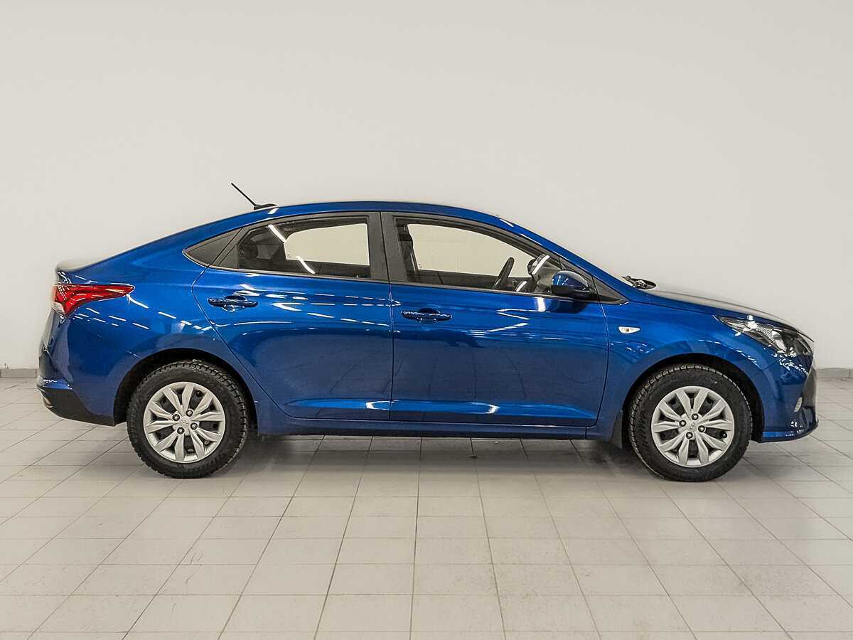 Купить Hyundai Solaris с пробегом. Фото: #3