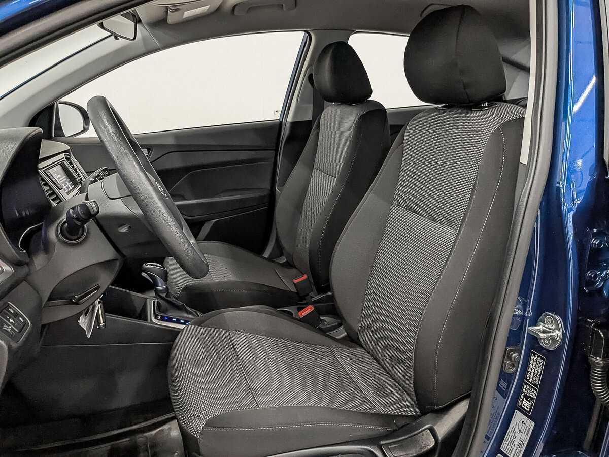 Купить Hyundai Solaris с пробегом. Фото: #17