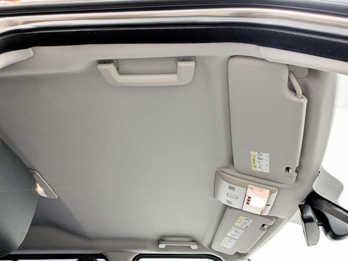 Купить Land Rover Discovery с пробегом. Фото: #20