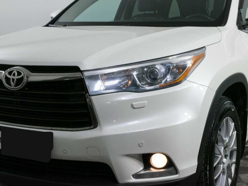 Купить Toyota Highlander с пробегом. Фото: #19