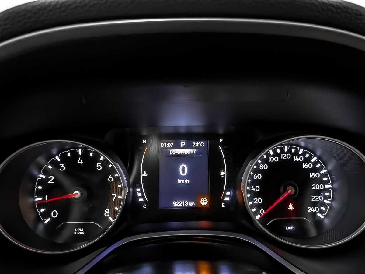 Купить Jeep Compass с пробегом. Фото: #13