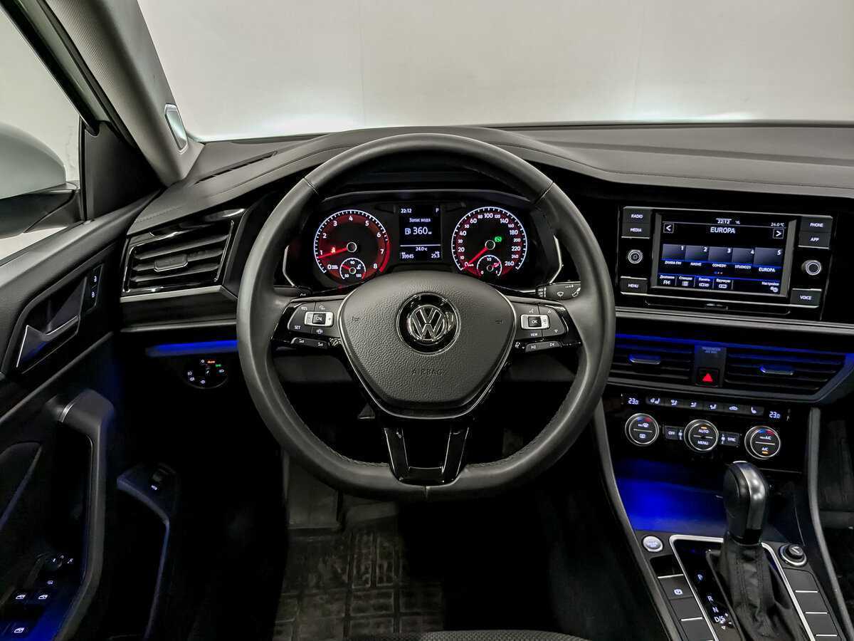 Купить Volkswagen Jetta с пробегом. Фото: #20