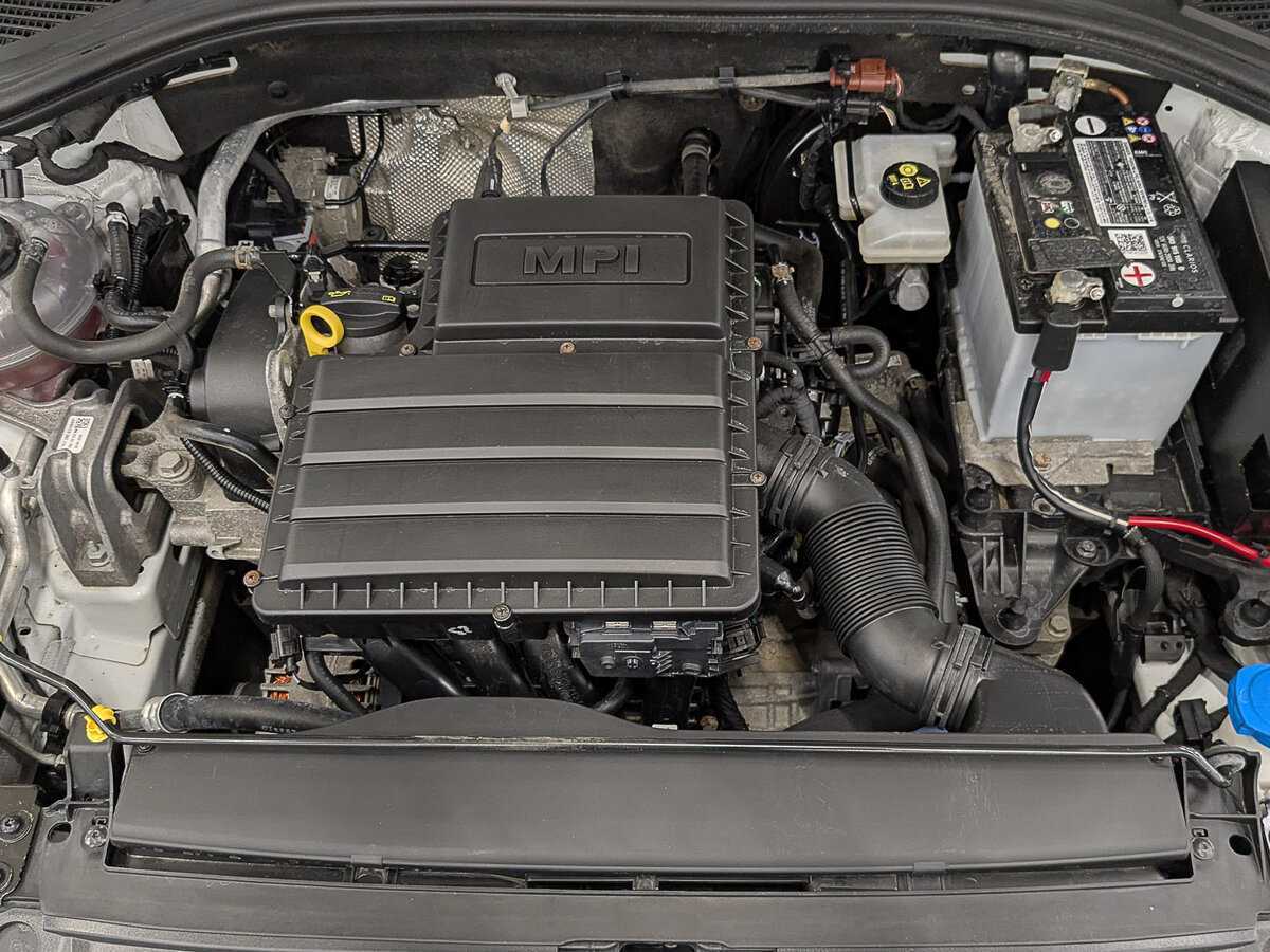 Купить Volkswagen Jetta с пробегом. Фото: #8