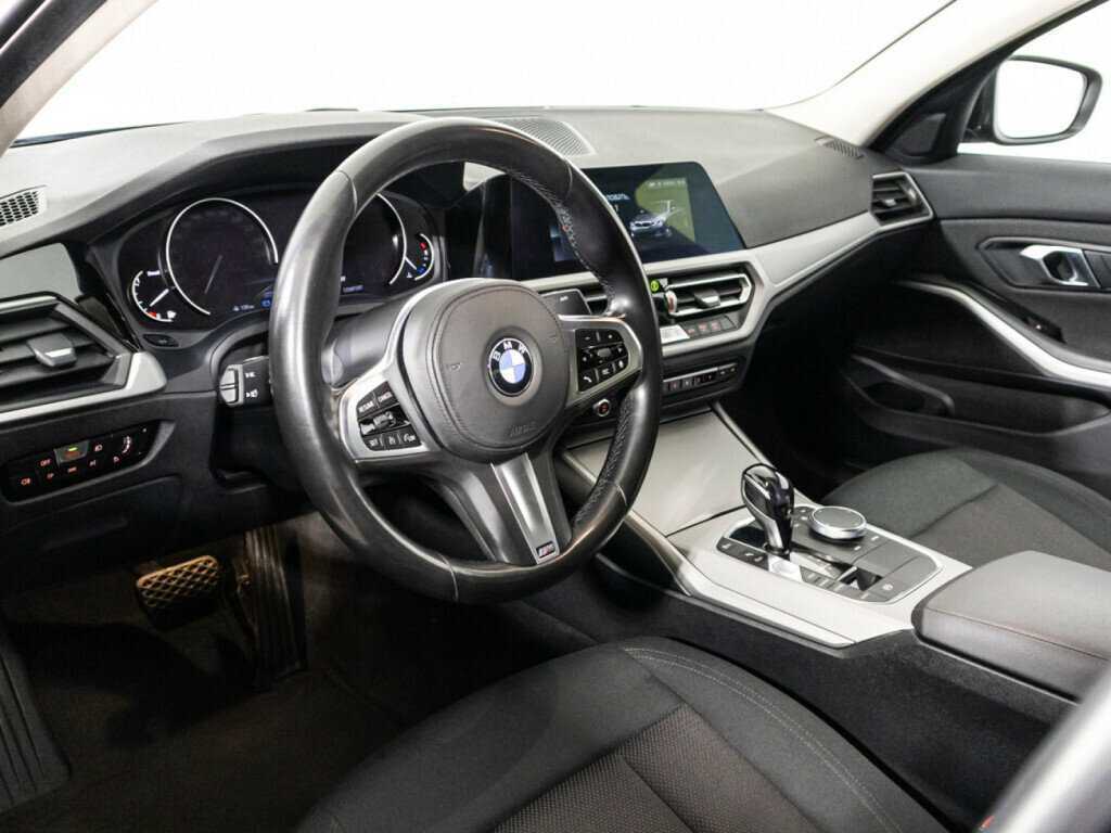 Купить BMW 3 серии с пробегом. Фото: #10