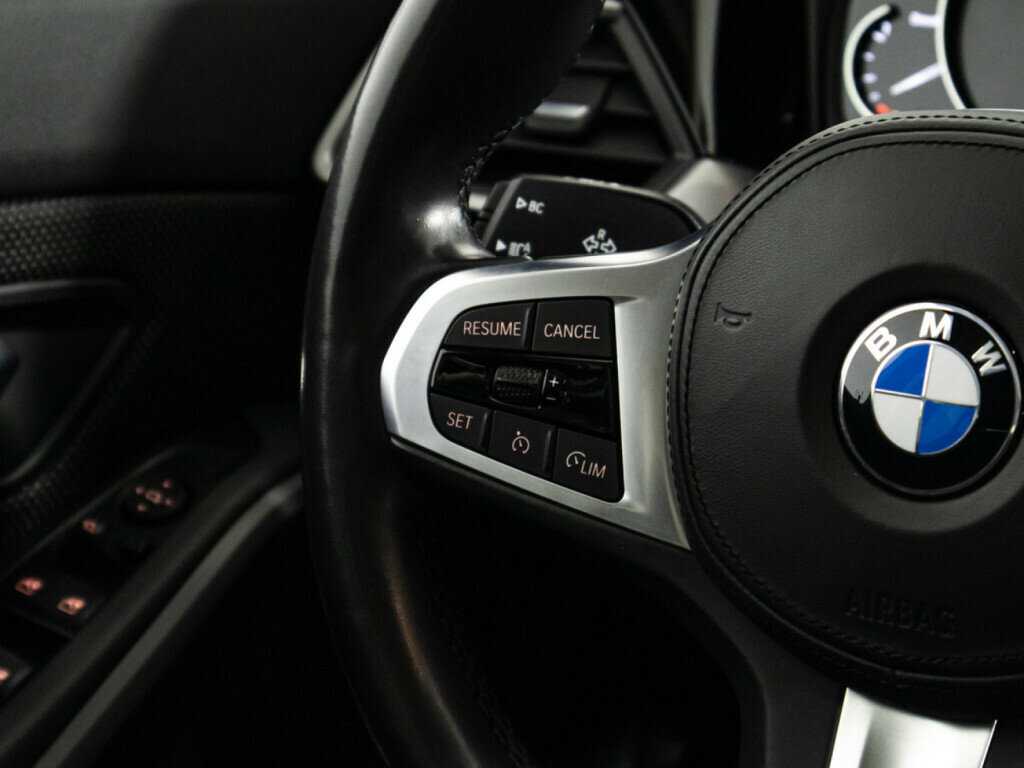 Купить BMW 3 серии с пробегом. Фото: #15