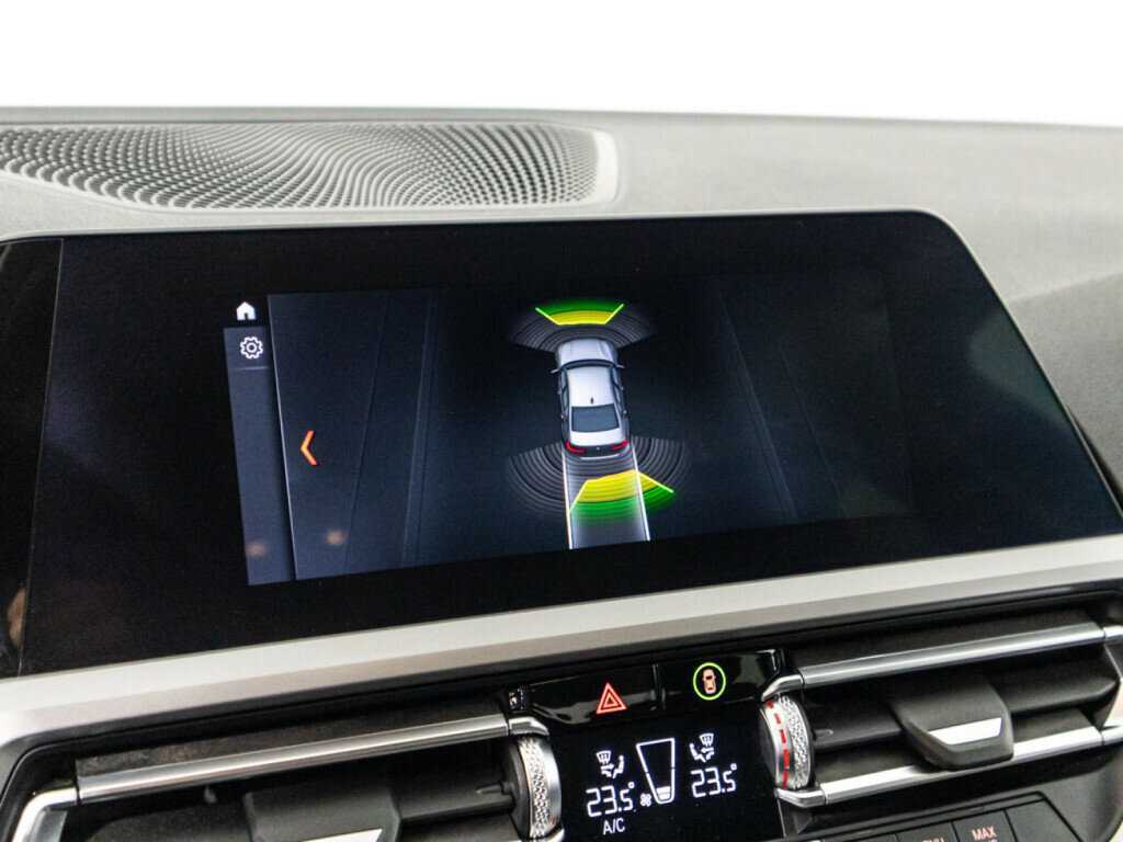 Купить BMW 3 серии с пробегом. Фото: #17