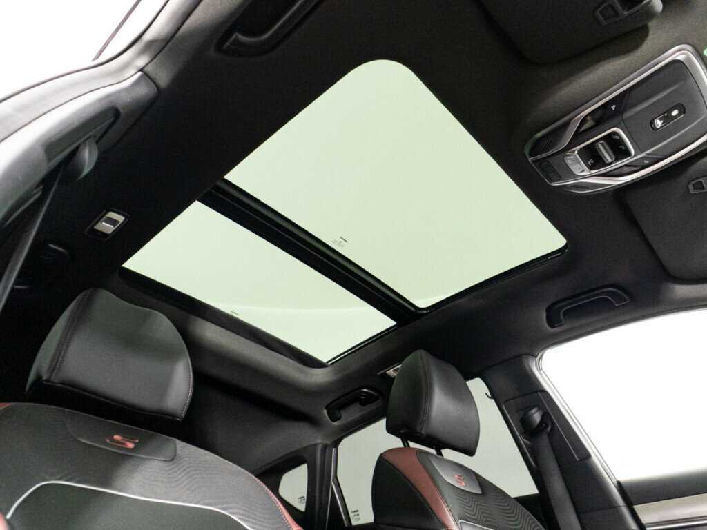 Купить Geely Coolray с пробегом. Фото: #21