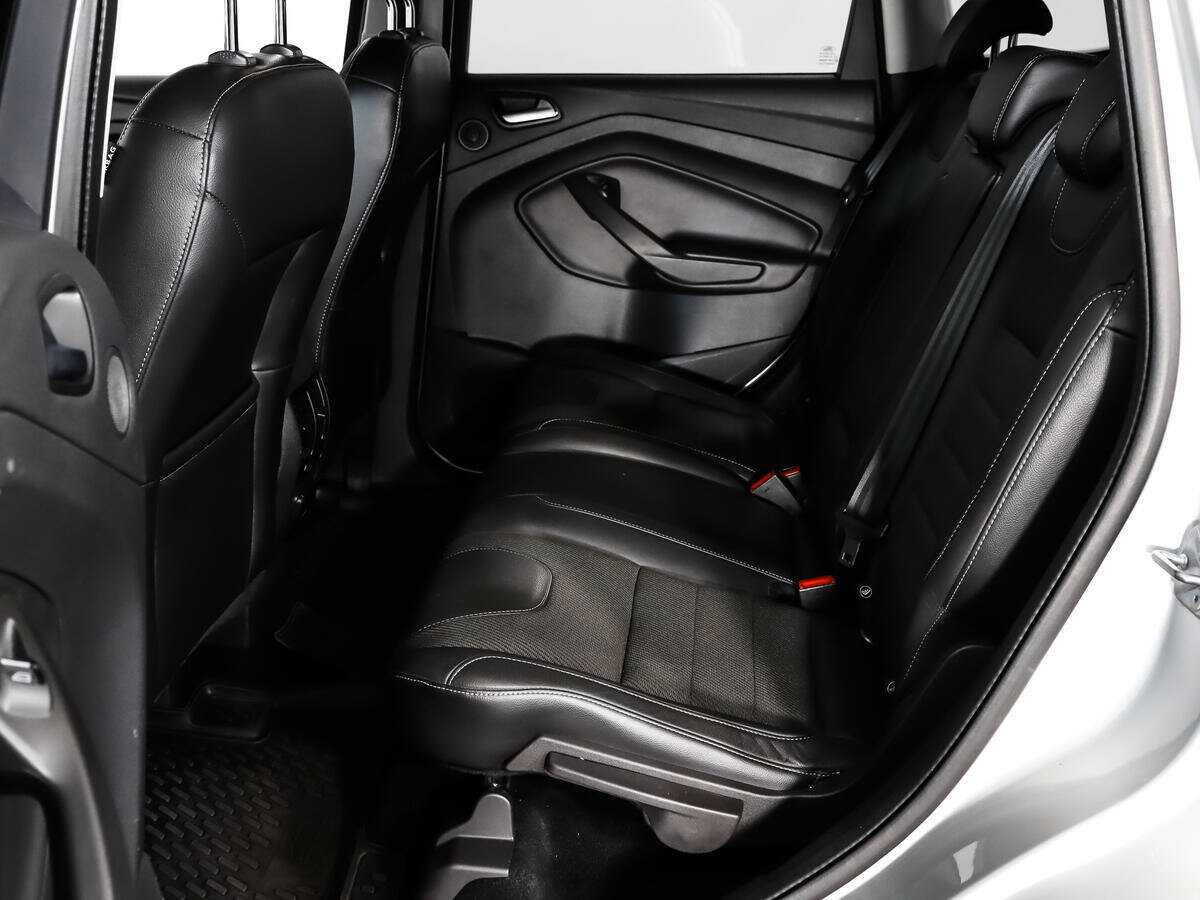 Купить Ford Kuga с пробегом. Фото: #11