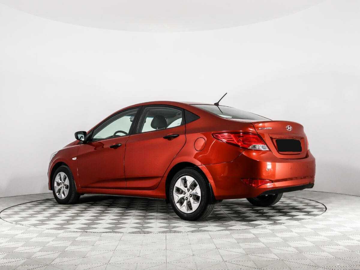 Купить Hyundai Solaris с пробегом. Фото: #6