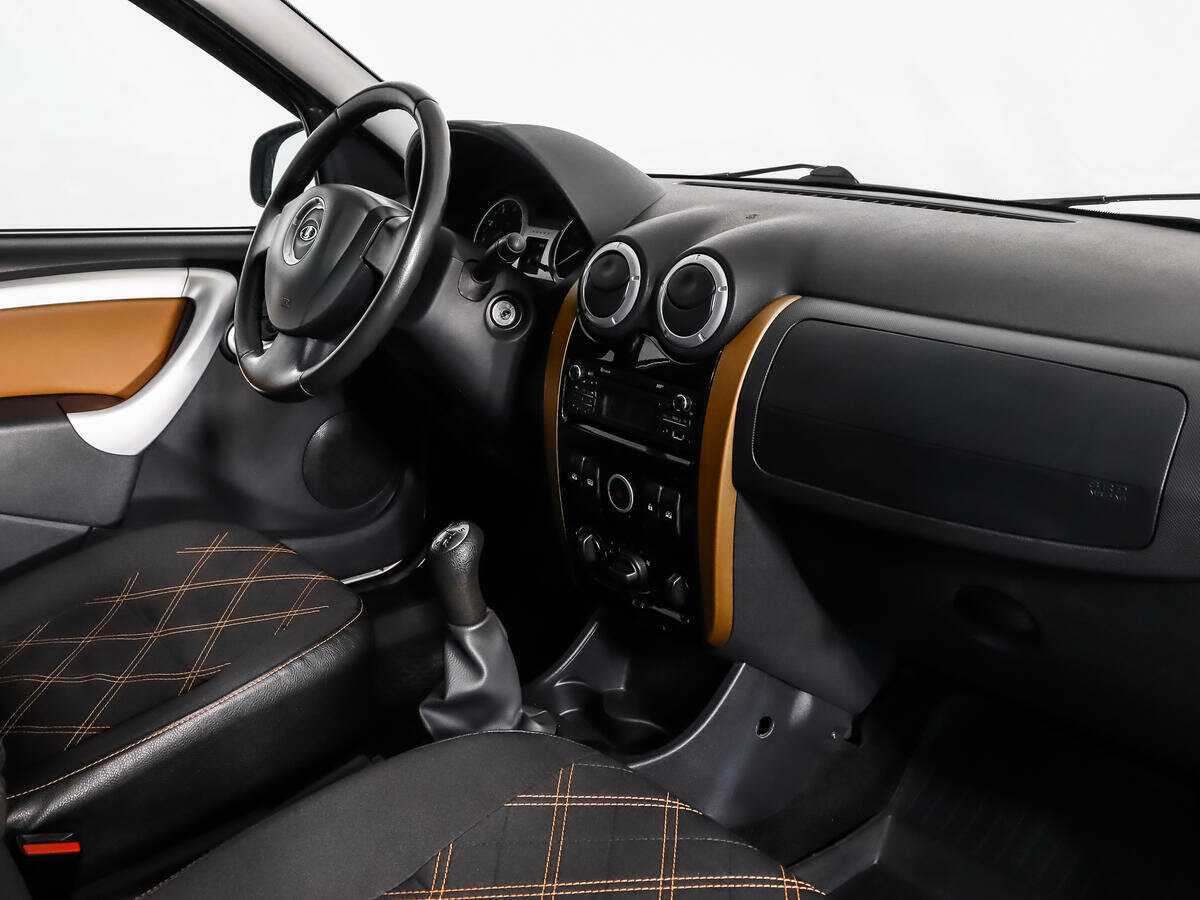 Купить Lada (ВАЗ) Largus с пробегом. Фото: #10