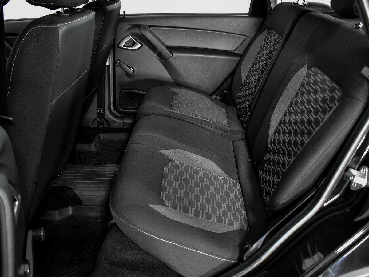 Купить Lada (ВАЗ) Granta с пробегом. Фото: #8