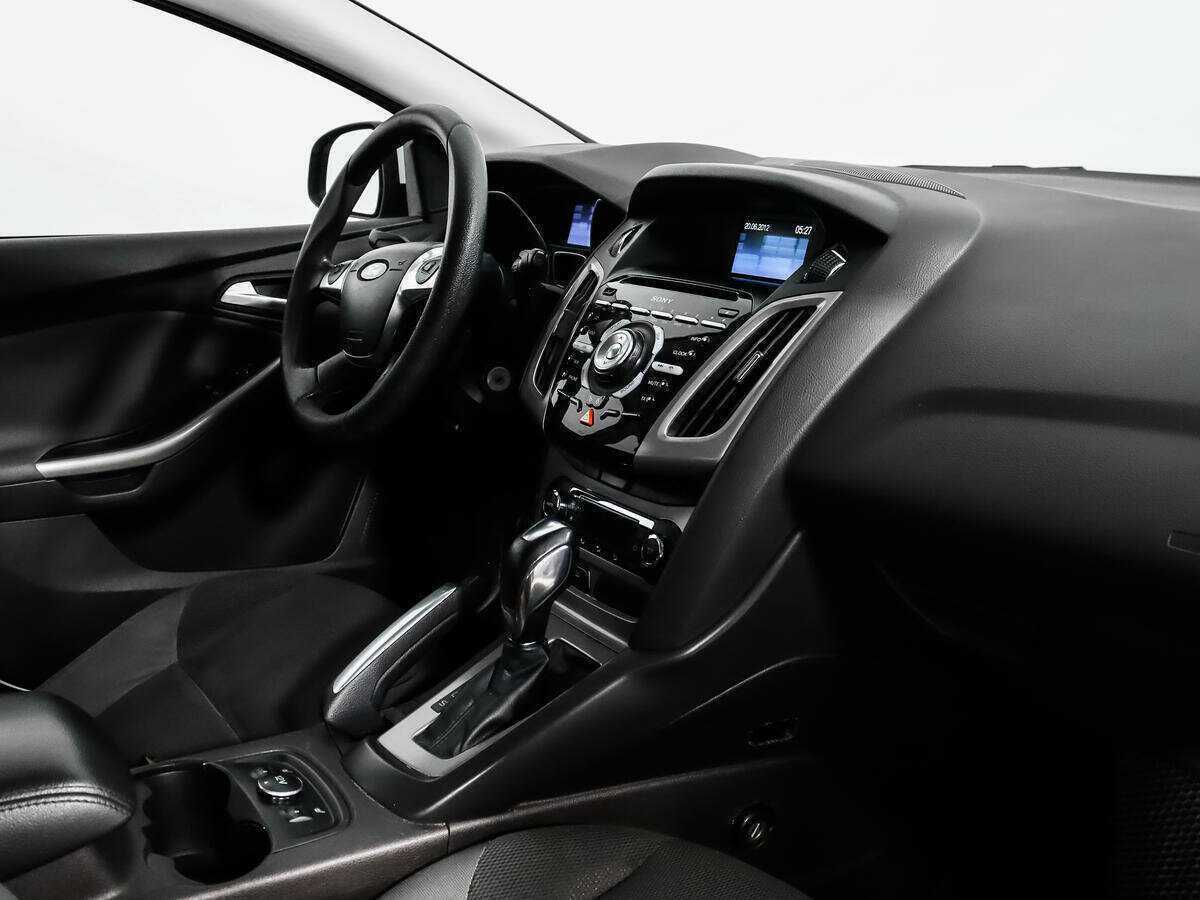 Купить Ford Focus с пробегом. Фото: #10