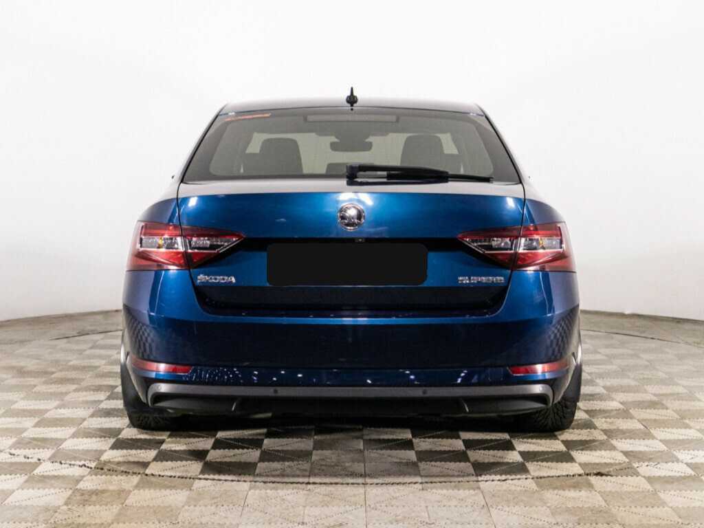 Купить Skoda Superb с пробегом. Фото: #5