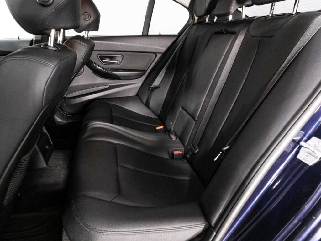 Купить BMW 3 серии с пробегом. Фото: #9