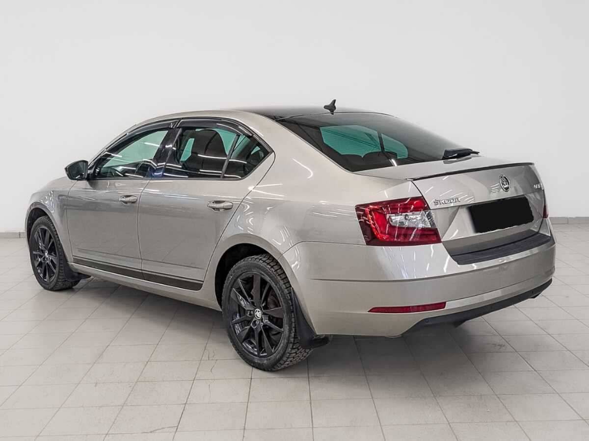 Купить Skoda Octavia с пробегом. Фото: #6