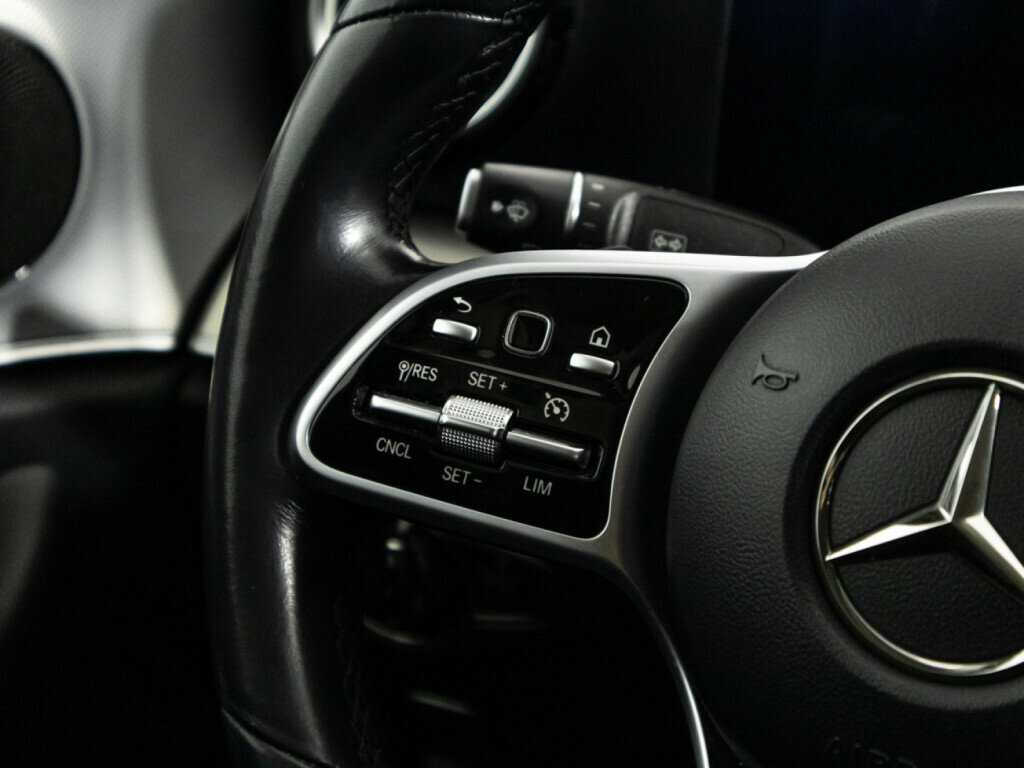 Купить Mercedes-Benz E-Класс с пробегом. Фото: #21