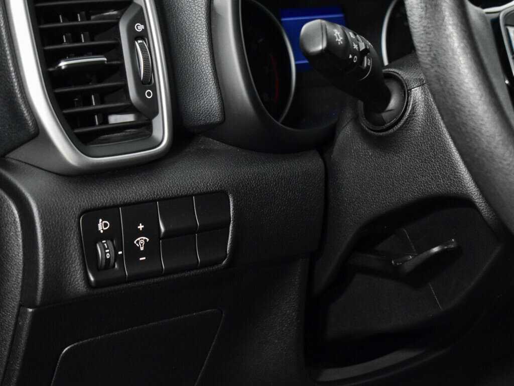 Купить Kia Sportage с пробегом. Фото: #9