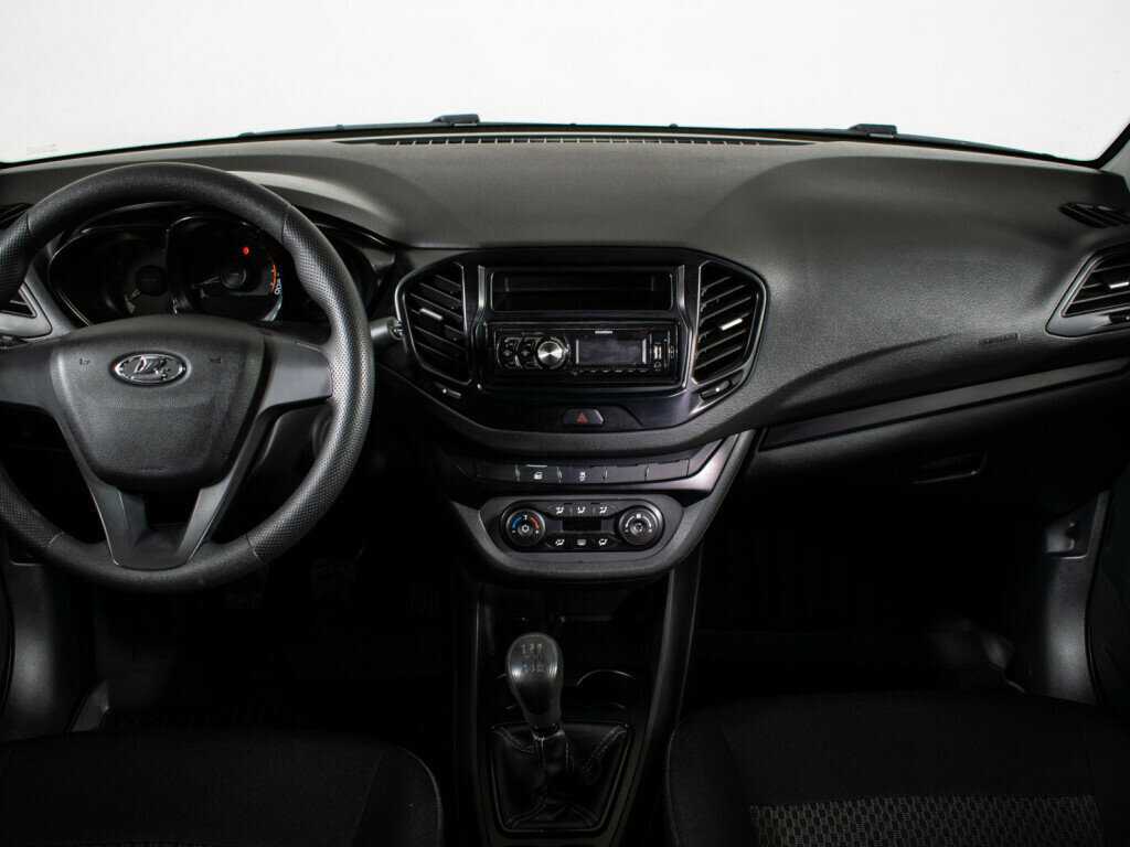 Купить Lada (ВАЗ) Vesta с пробегом. Фото: #11