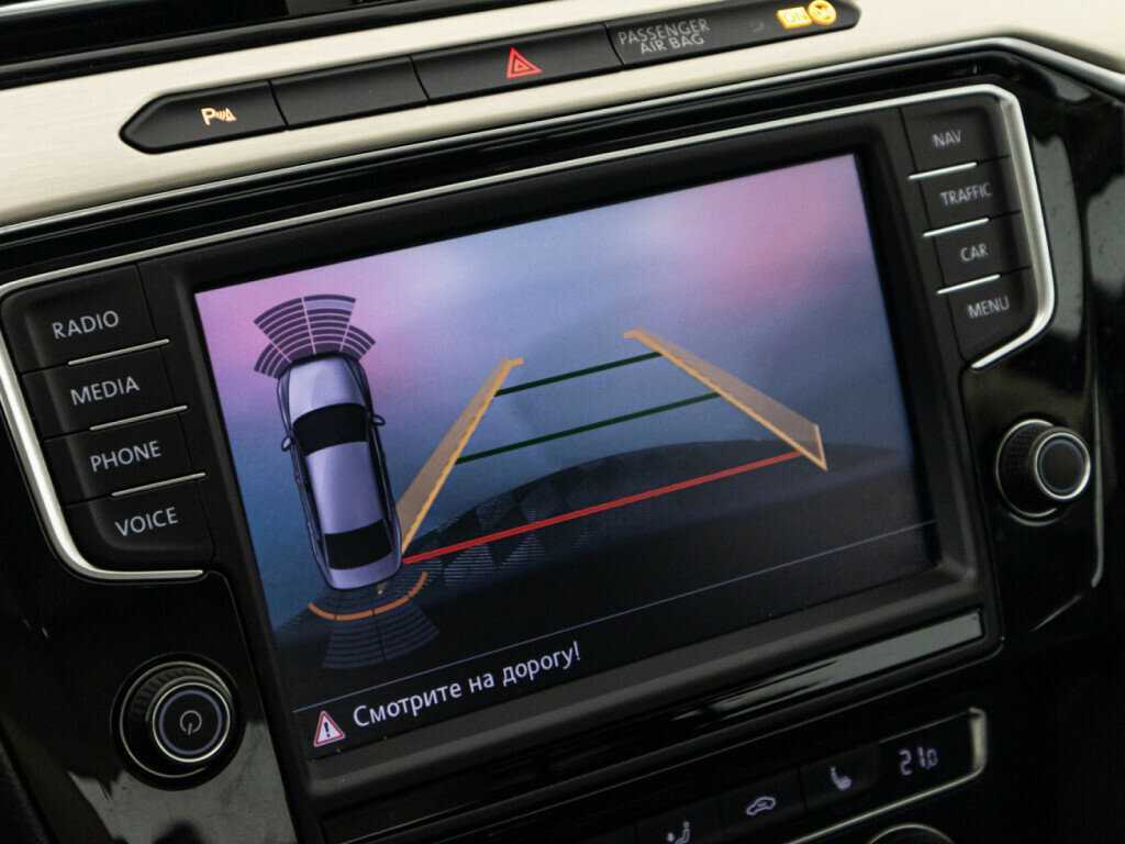 Купить Volkswagen Passat с пробегом. Фото: #15