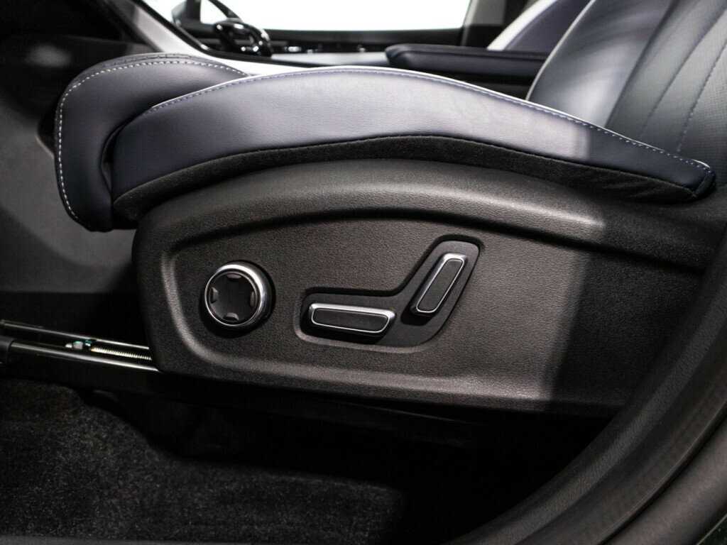 Купить Geely Atlas с пробегом. Фото: #16