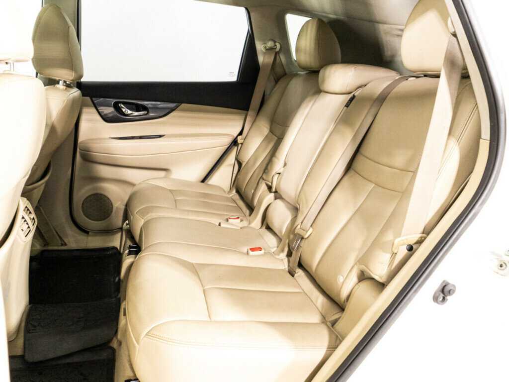 Купить Nissan X-Trail с пробегом. Фото: #8