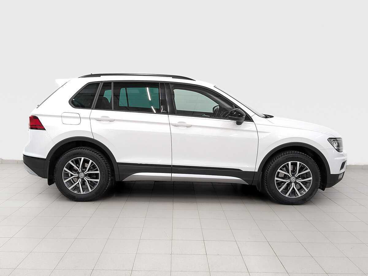 Купить Volkswagen Tiguan с пробегом. Фото: #3