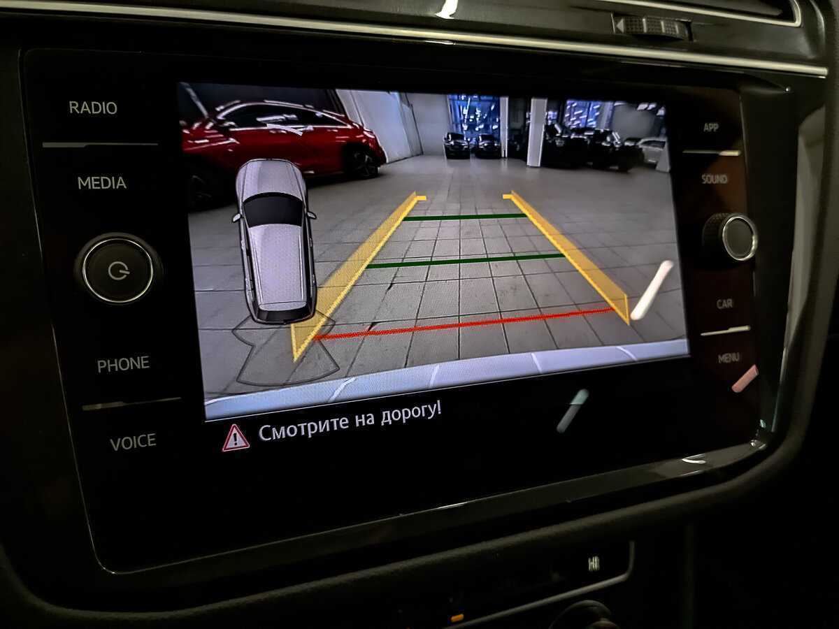 Купить Volkswagen Tiguan с пробегом. Фото: #28