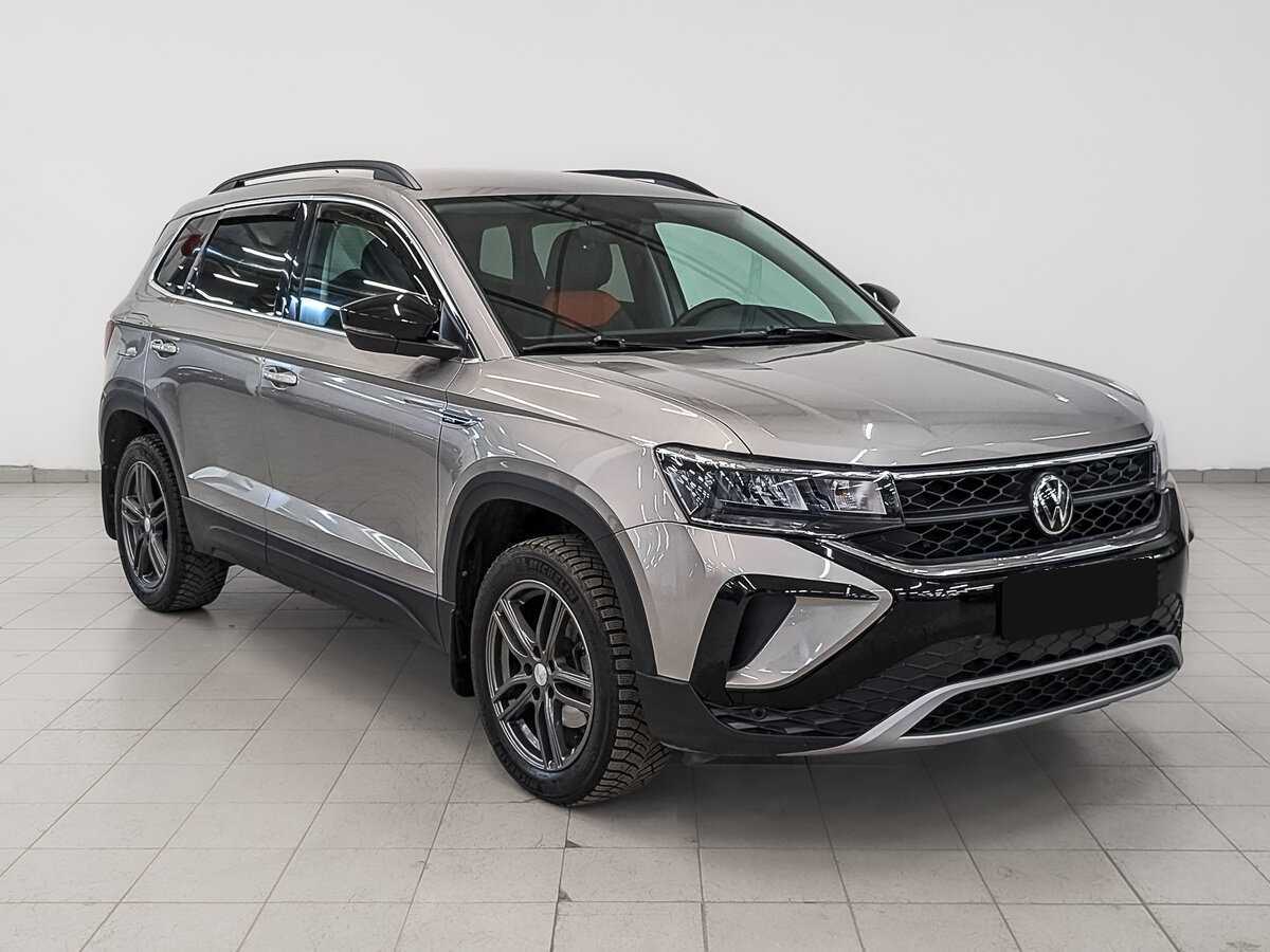 Купить Volkswagen Taos с пробегом. Фото: #2