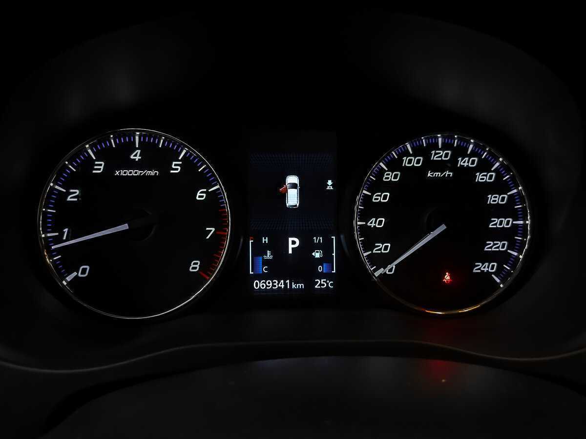 Купить Mitsubishi Outlander с пробегом. Фото: #15