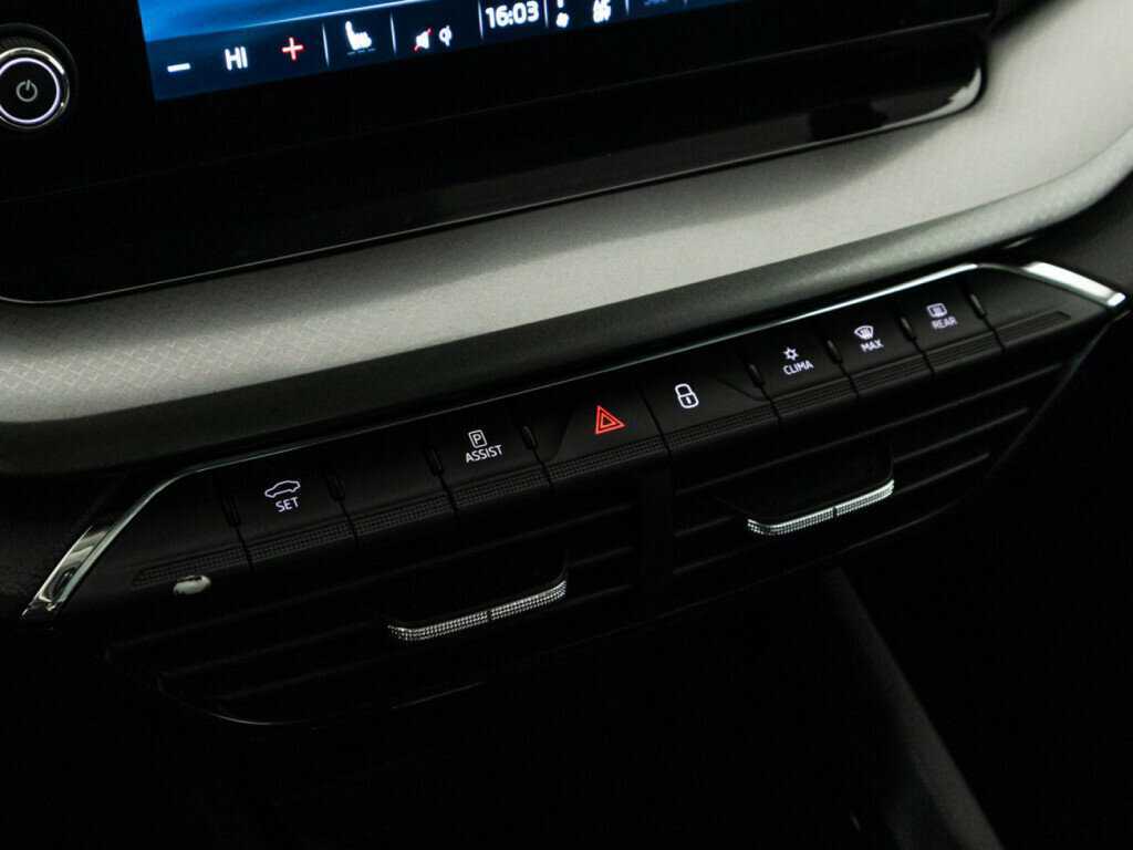 Купить Skoda Octavia с пробегом. Фото: #18