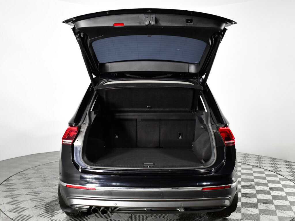 Купить Volkswagen Tiguan с пробегом. Фото: #14