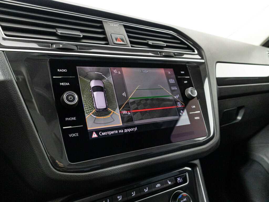 Купить Volkswagen Tiguan с пробегом. Фото: #16