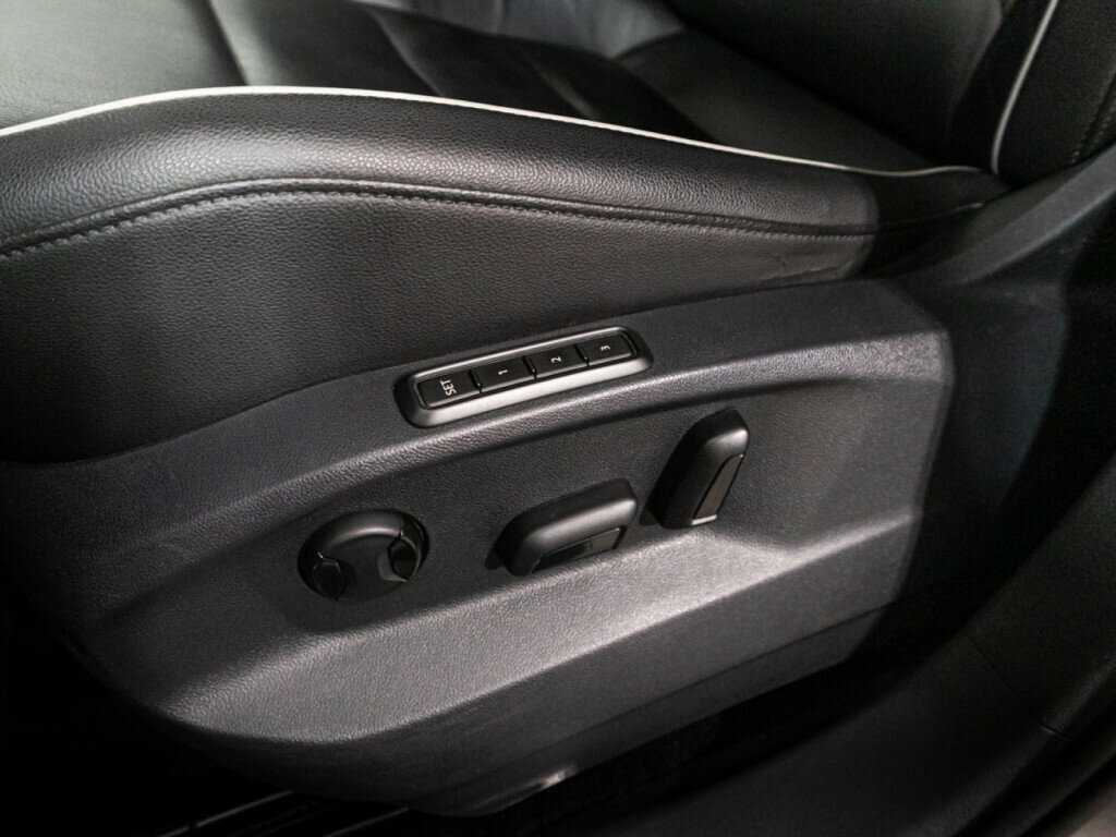 Купить Volkswagen Tiguan с пробегом. Фото: #22