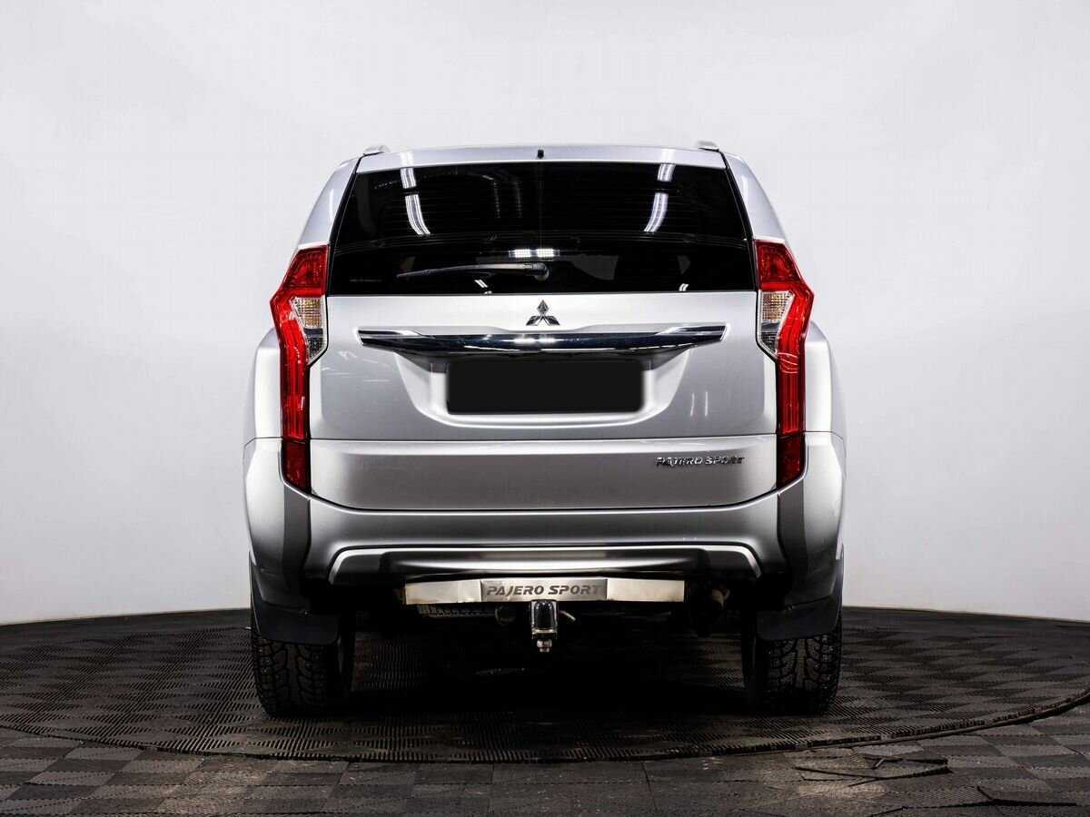 Купить Mitsubishi Pajero Sport с пробегом. Фото: #4