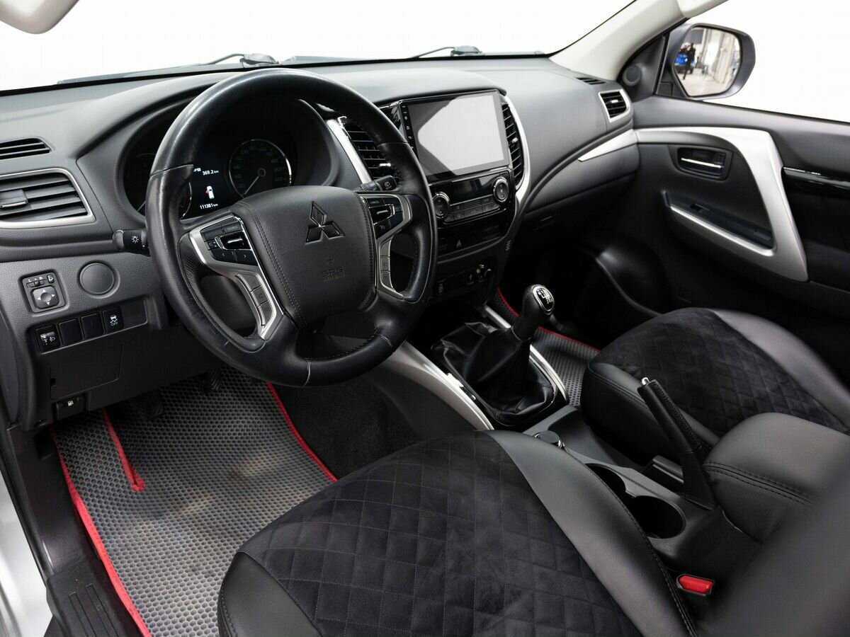 Купить Mitsubishi Pajero Sport с пробегом. Фото: #7