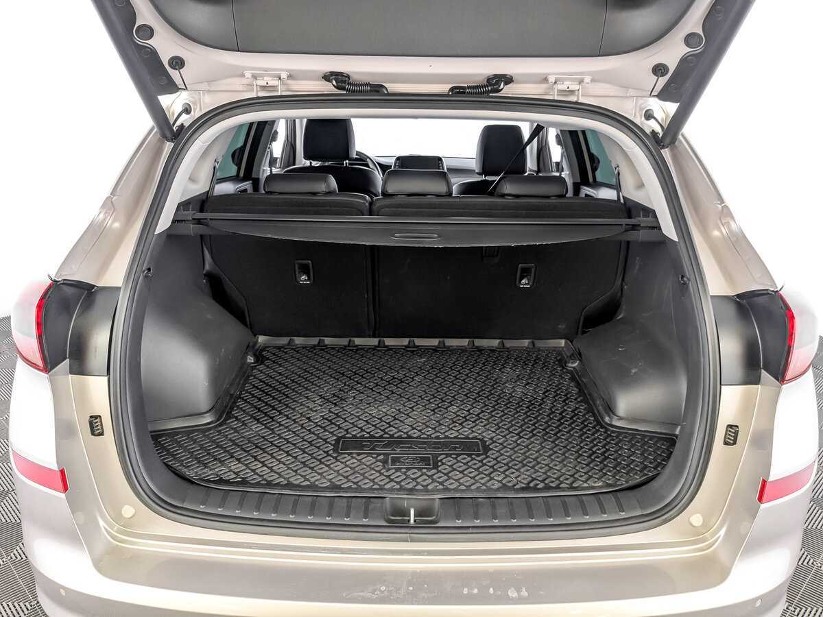 Купить Hyundai Tucson с пробегом. Фото: #9