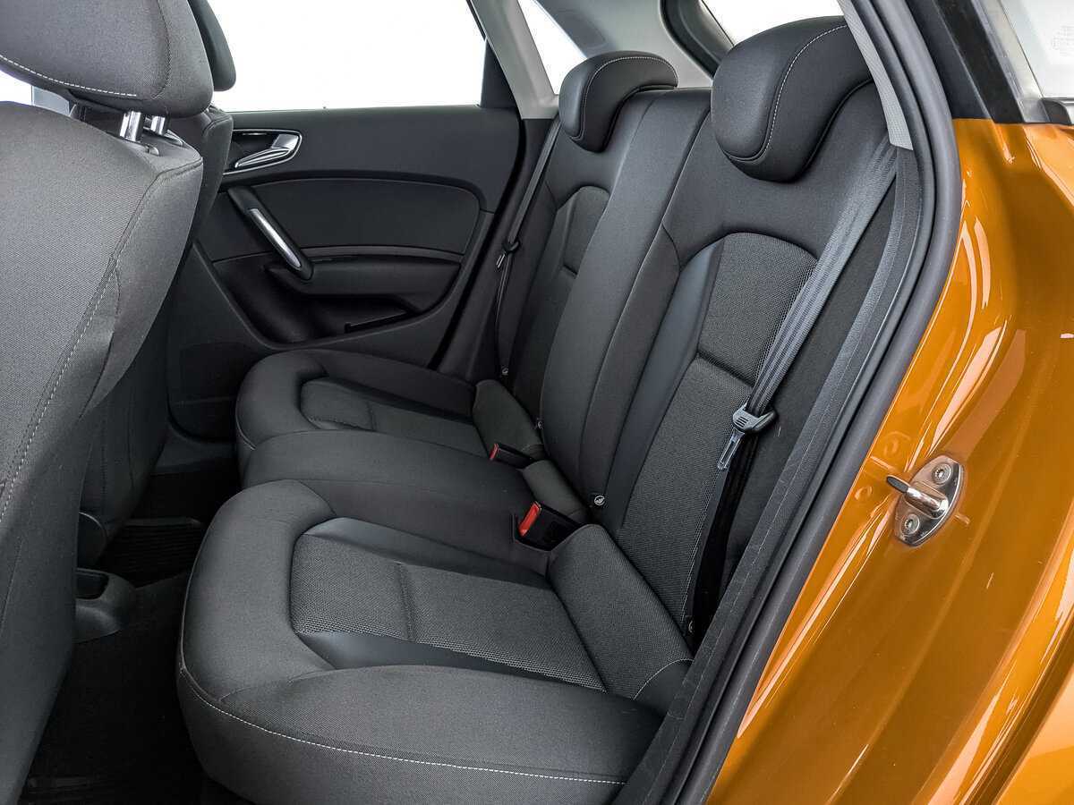 Купить Audi A1 с пробегом. Фото: #17