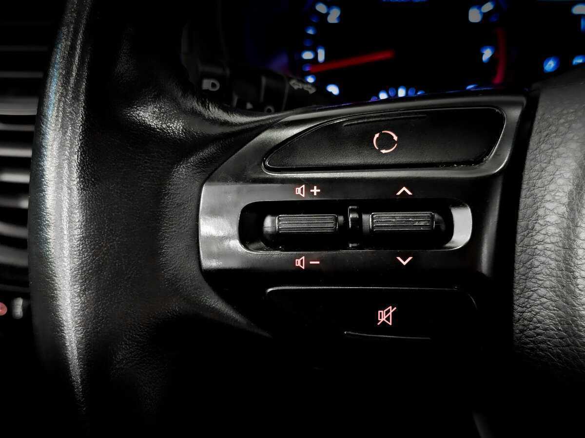 Купить Kia Rio с пробегом. Фото: #23