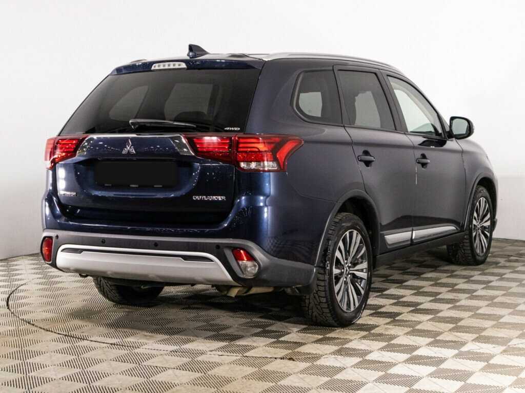 Купить Mitsubishi Outlander с пробегом. Фото: #4