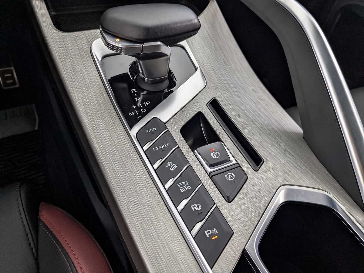 Купить Geely Coolray с пробегом. Фото: #18