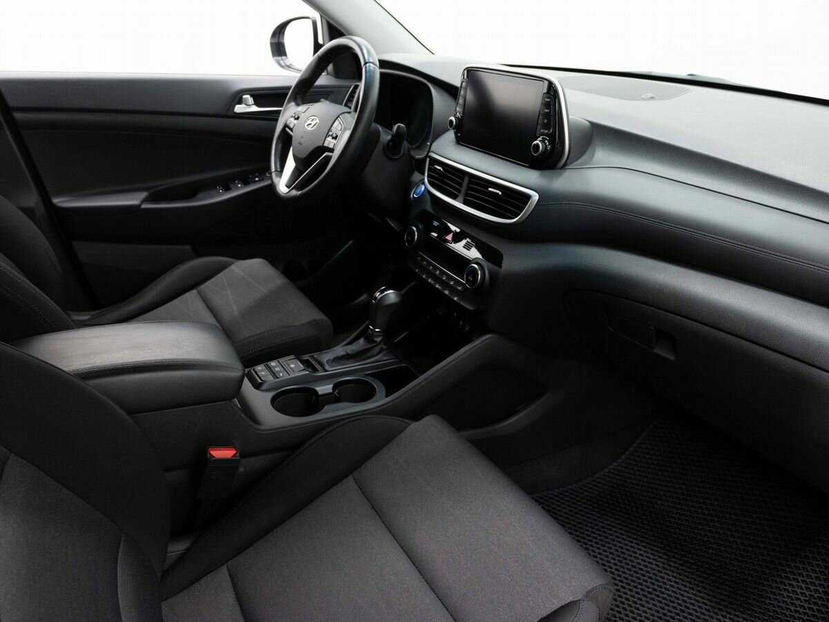 Купить Hyundai Tucson с пробегом. Фото: #11
