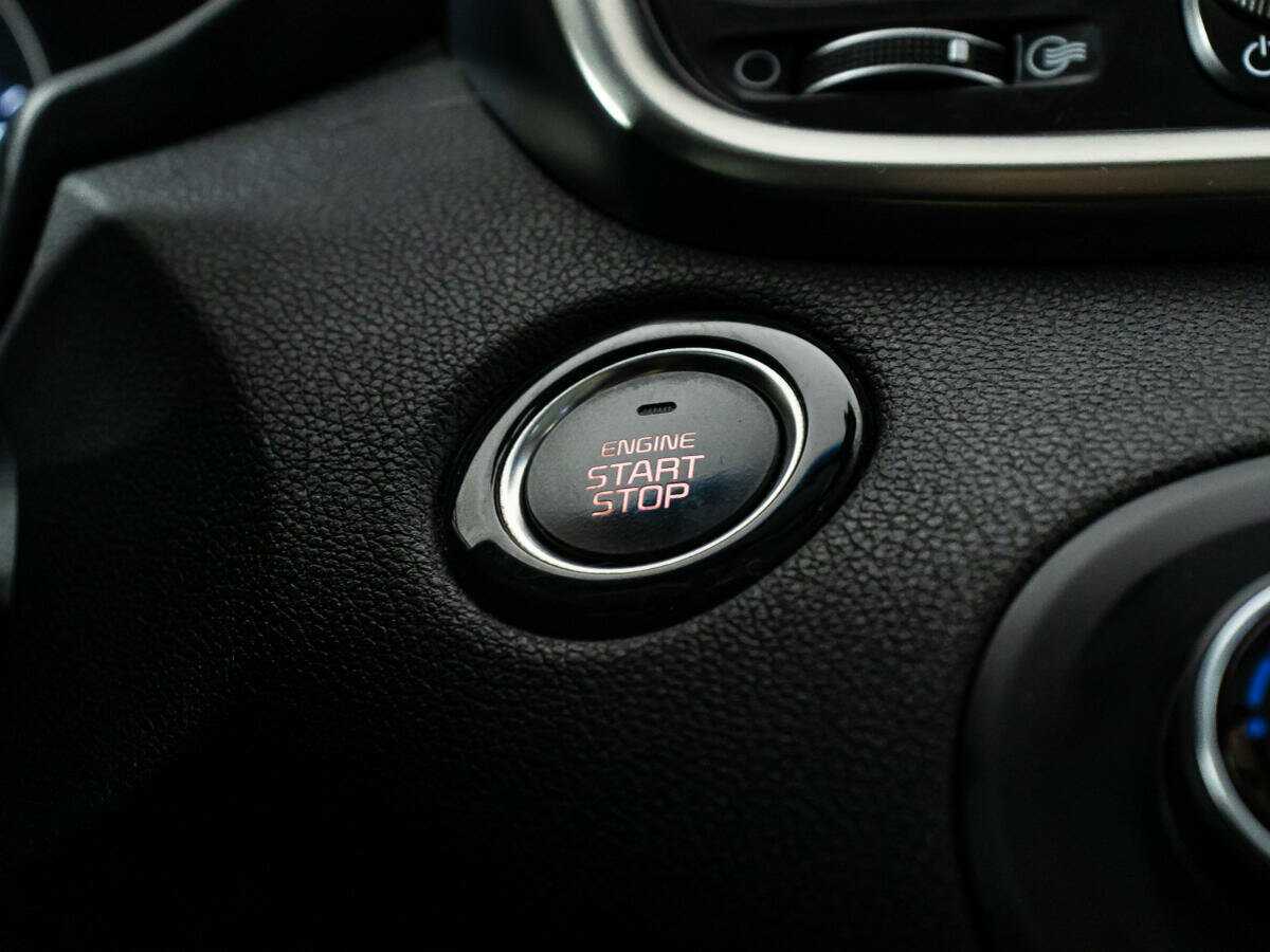 Купить Kia Sorento с пробегом. Фото: #20