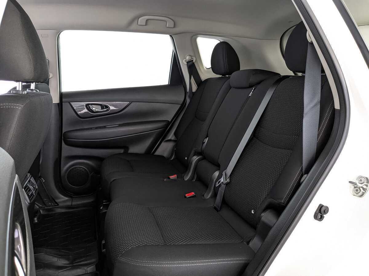 Купить Nissan X-Trail с пробегом. Фото: #17