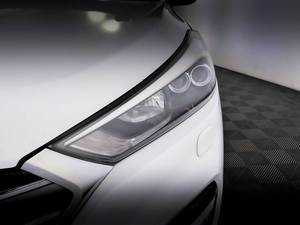 Купить Hyundai Tucson с пробегом. Фото: #16