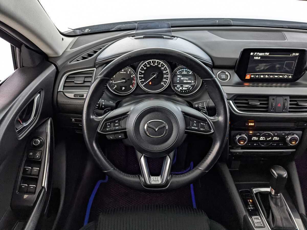 Купить Mazda 6 с пробегом. Фото: #21