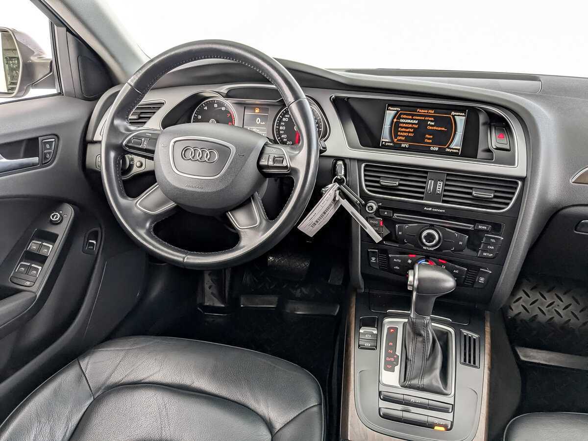 Купить Audi A4 с пробегом. Фото: #25